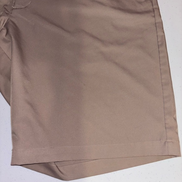 Grand Slam Men's Brown Cargo Shorts - Picture 6 of 12